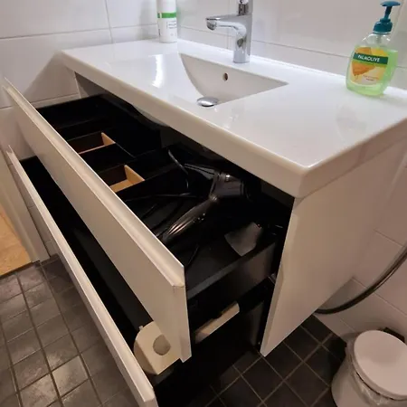 Riverside With French Balcony Apartmán *