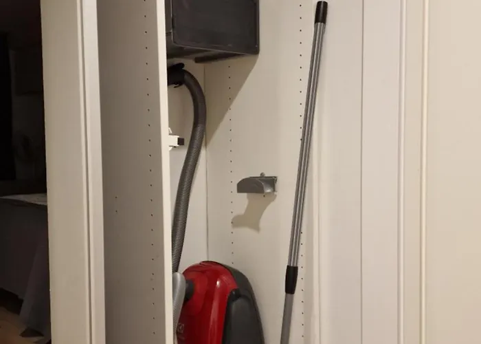 Riverside With French Balcony Daire *